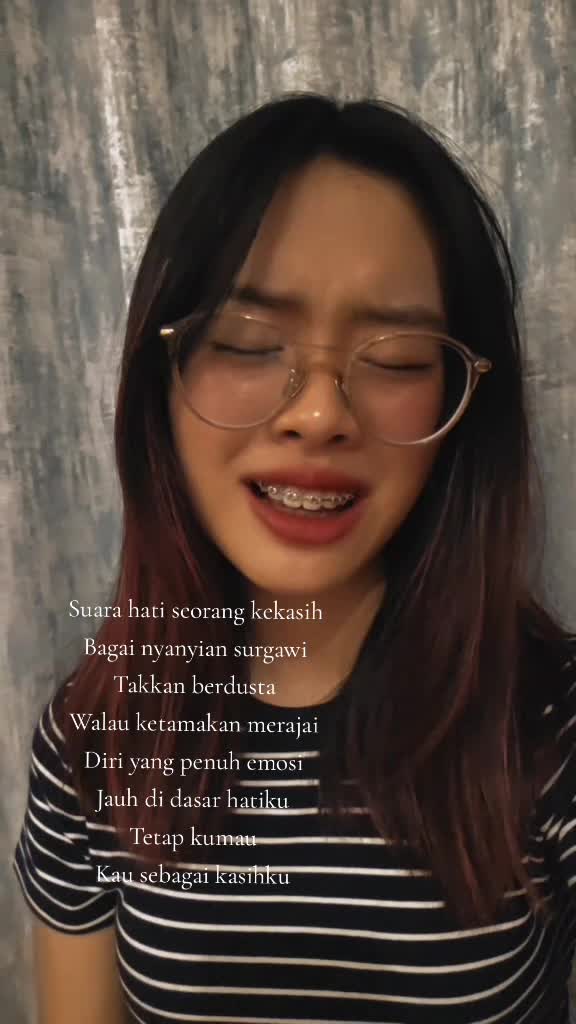 IDOL_XIV LULU MUDITA 19 TAHUN JAKARTA SELATAN
suara hati seorang kekasih