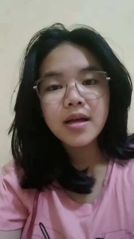 IDOL_XIII  Juwita Sari 16 tahun Kota Cirebon, Pekalangan, Gg. alas demang 3 no.132 Rt:01 Rw:04  Kec:Pekalipan Kel:Pekalangan bertaut 