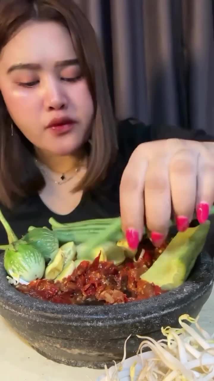 Mukbang Makan Besar
#Food #Videomasakan #videomakanan #Like #Follow #videolucu #Mukbang #Mukbangmakanbesar #Viral #videoviral #Fyp #lucu #ng