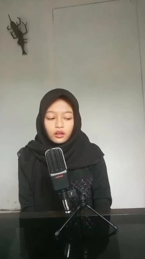 cover lagu bangbung hideung 