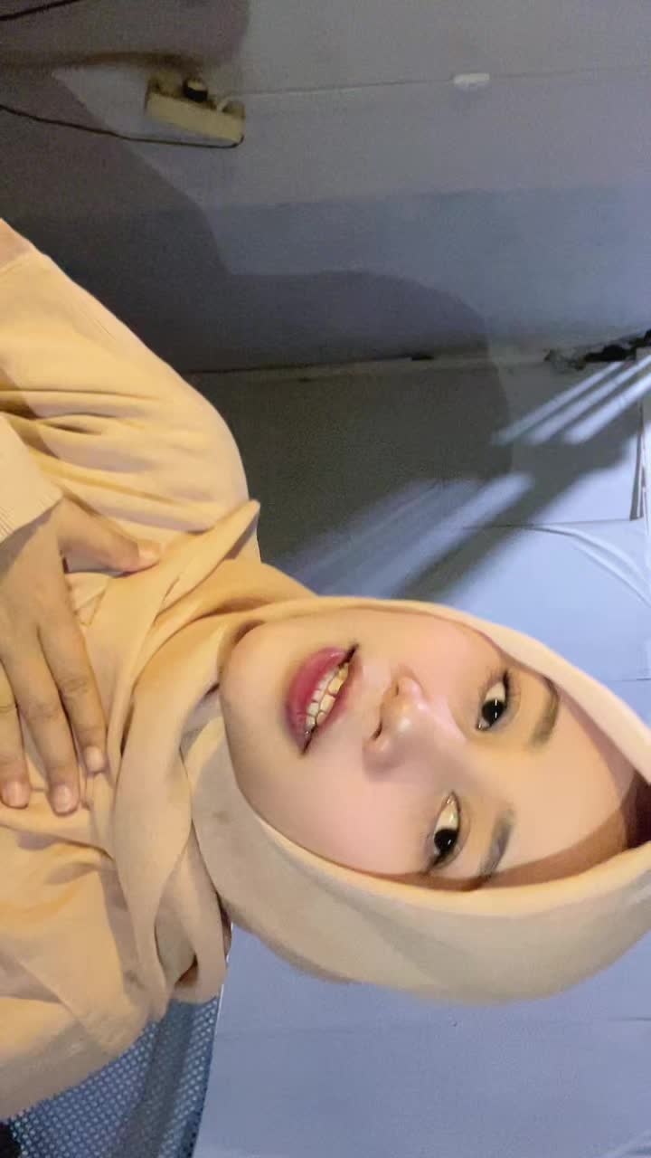 IDOL_XIII Diyah 25thn Semarang Teka-teki Bahagia