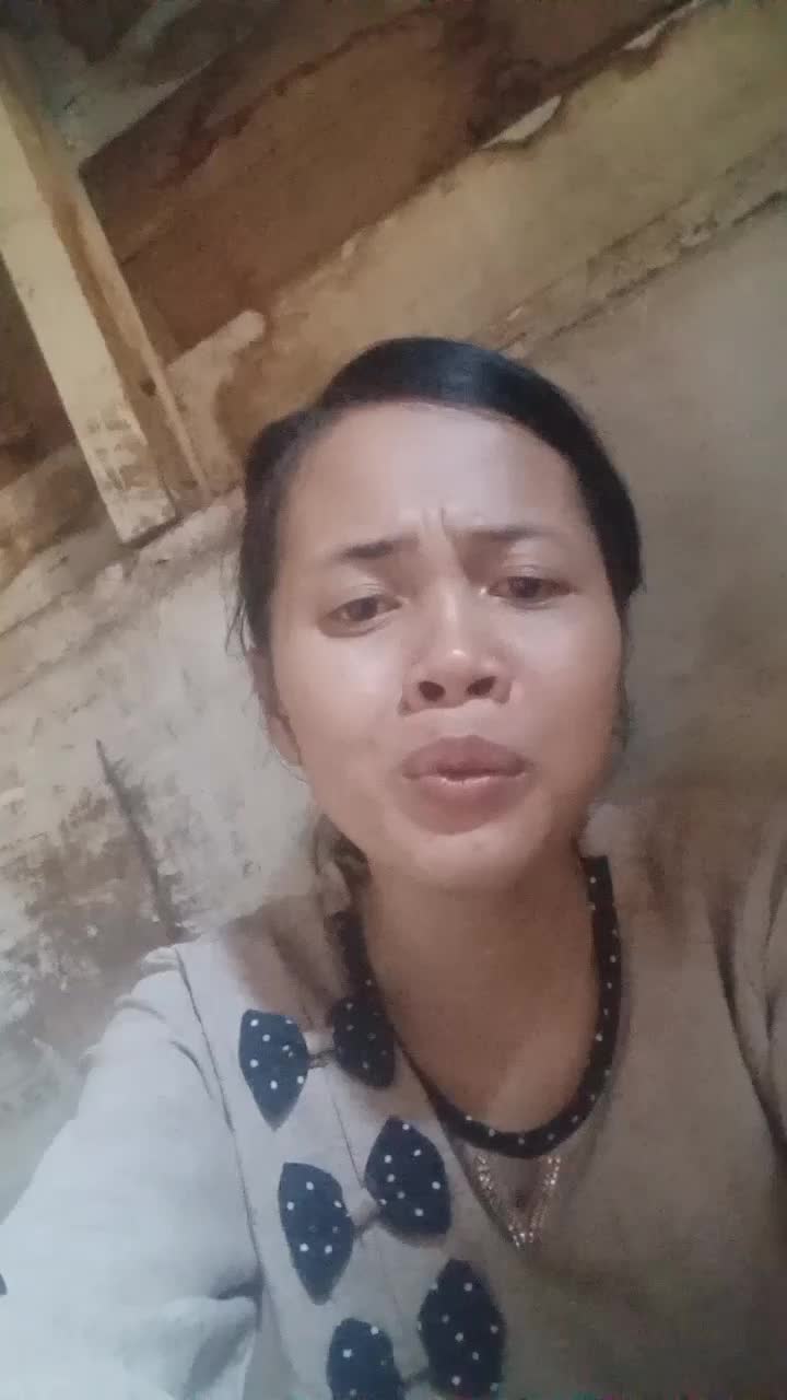 nama : Nurul fadila umur :24thn ikan dalam kolam