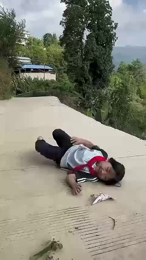 halo  #RCTIPlus  #HOTrctiplus  #rcti  #RCTIoke  #Viral  #trending  #hiburan   #andri