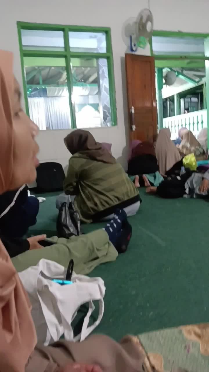 tholabul ilmi
 #short  #HOTrctiplus  #RCTIPlus 