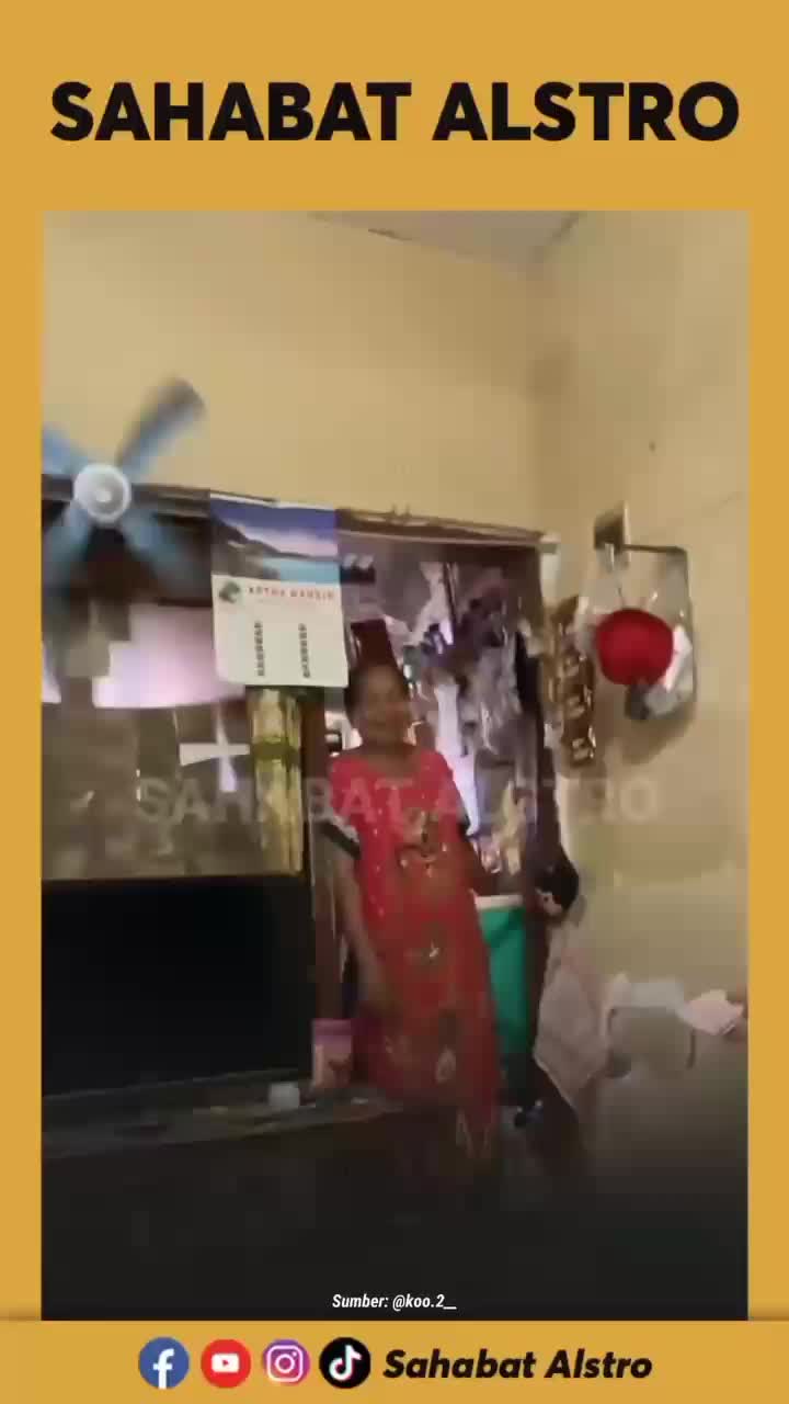 Beginilah cara saya membahagiakan ibu saya sesuai contoh di video ini 😭😭