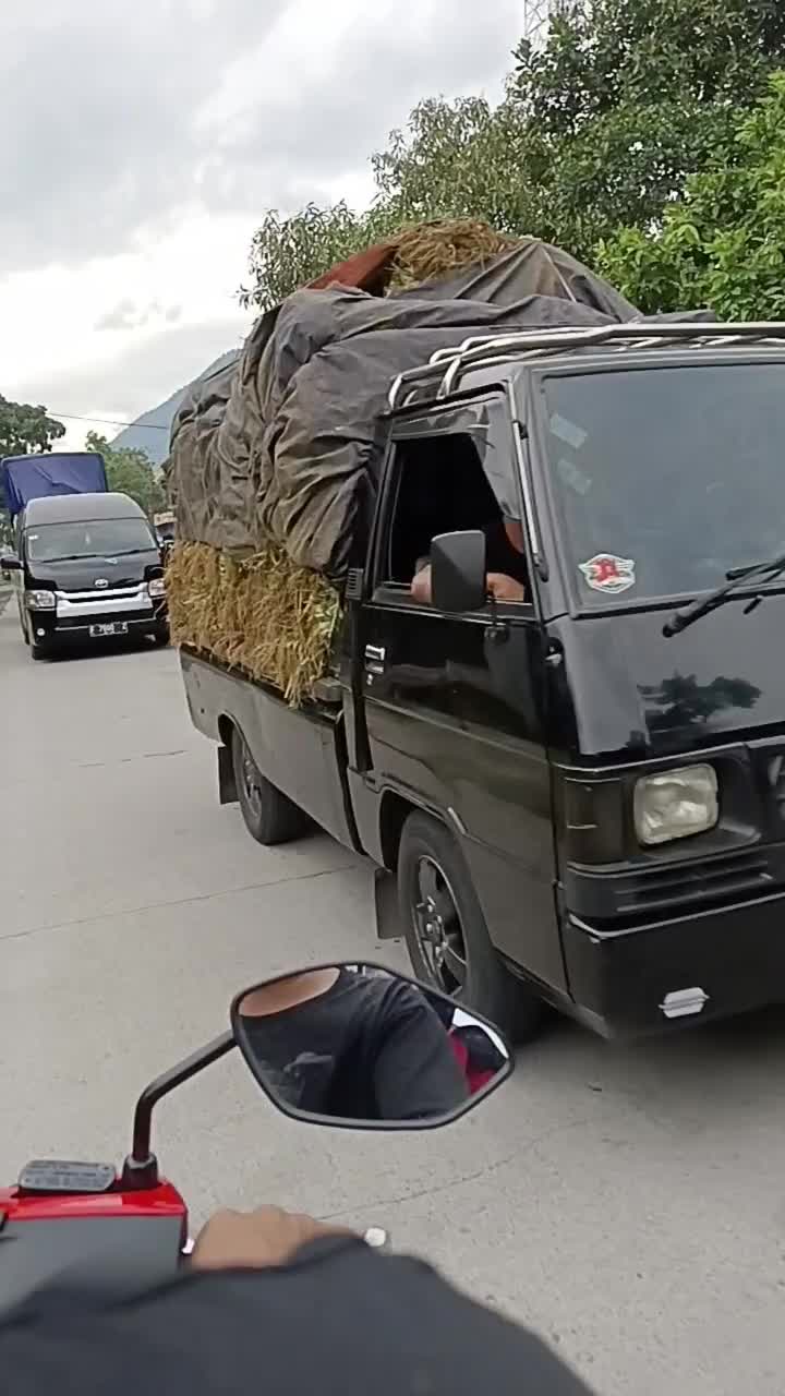 memantau arus lalu lintas jelang tahun baru
 #tahunbaru 