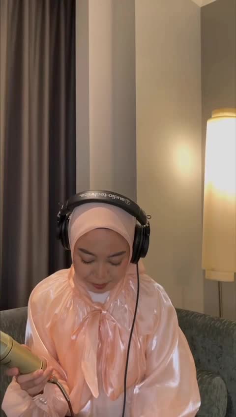 IDOL_XIII ALNA 25 TAHUN JAKARTA BAWA DIA KEMBALI