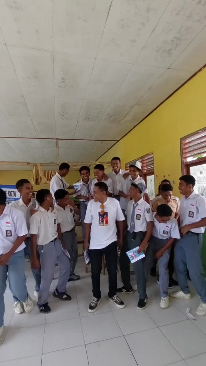 Ikan Hiu Pergi Sekolah 😄😄🔥🔥 #malaemalaka   ngakak #funnyvideo #videolucu 