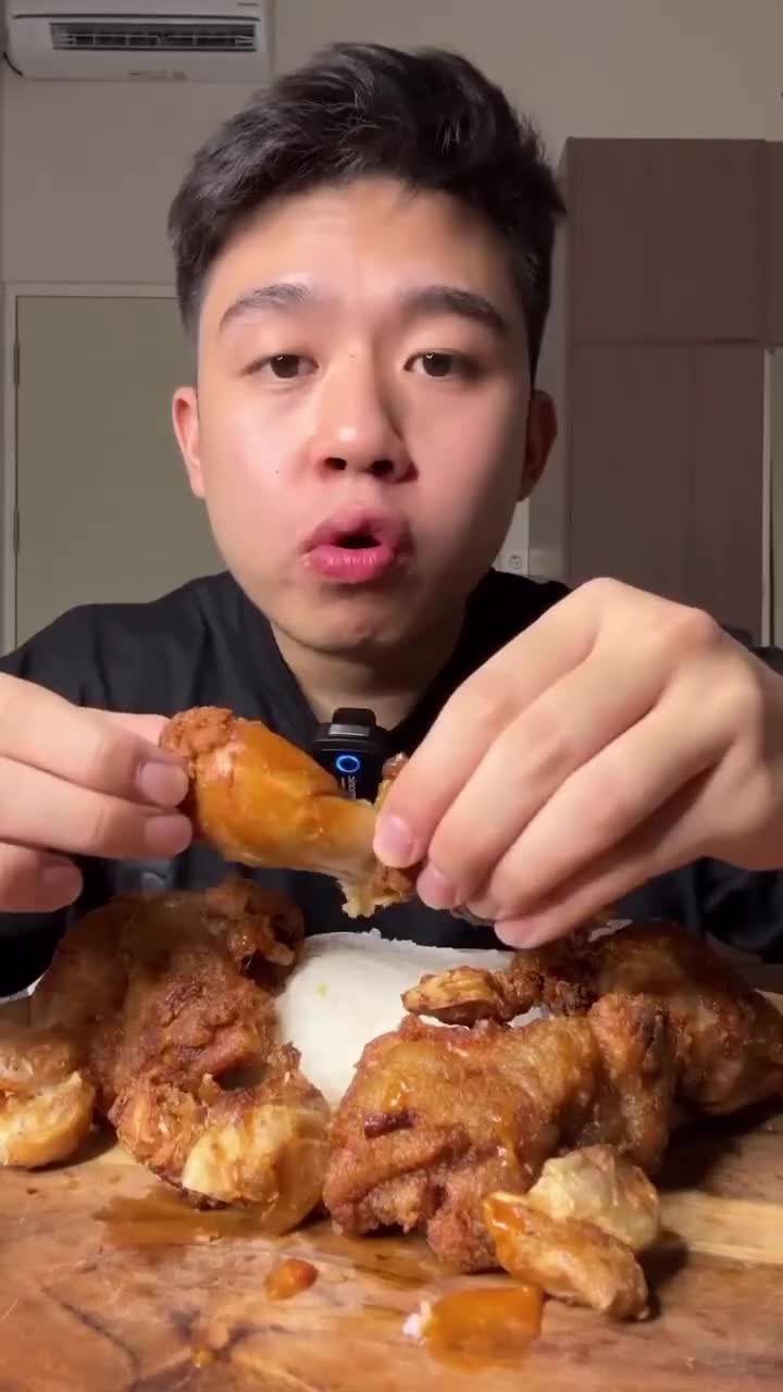 Mukbang Makan Besar
#Food #Videomasakan #videomakanan #Like #Follow #videolucu #Mukbang #Mukbangmakanbesar #Viral #videoviral #Fyp #lucu #ng