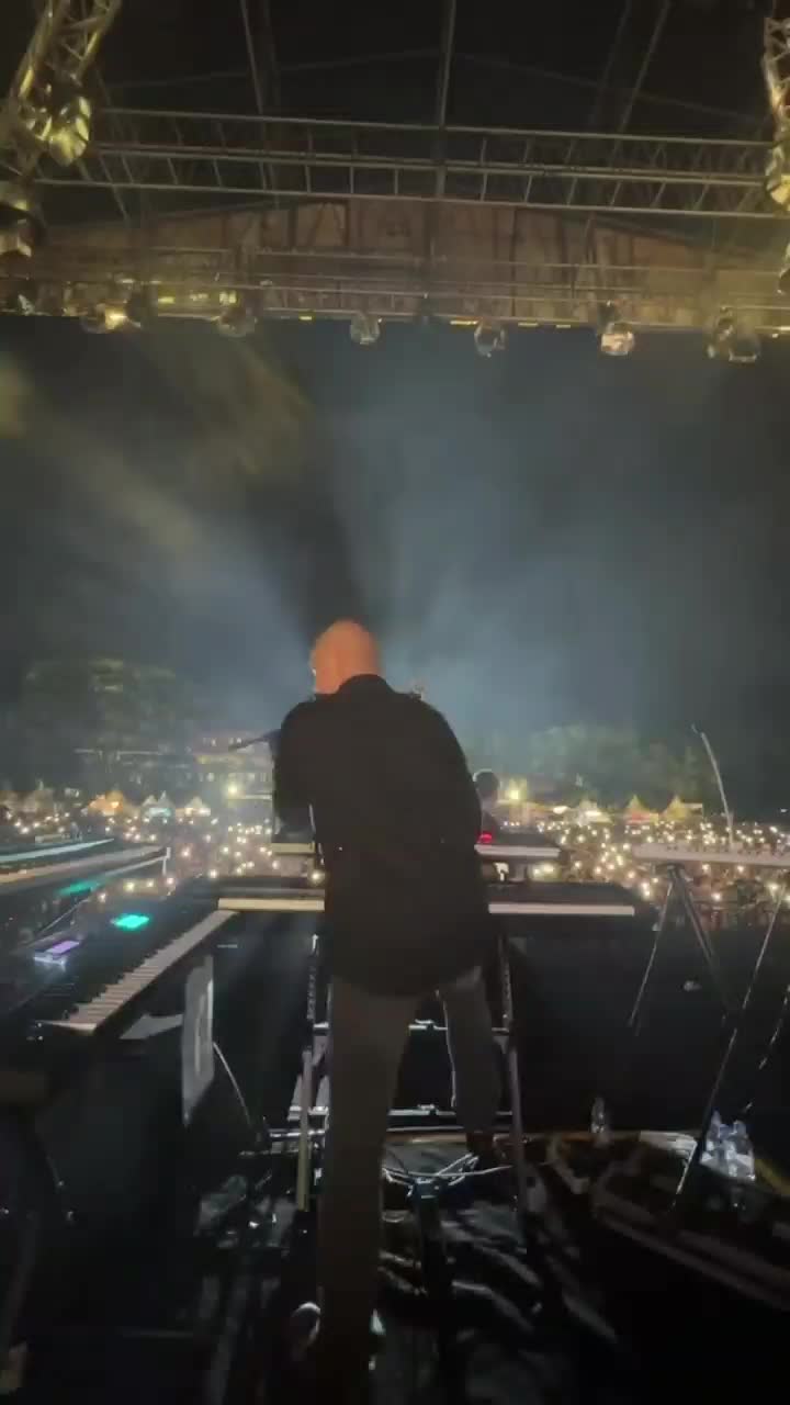 Dewa 19 Live In Konser