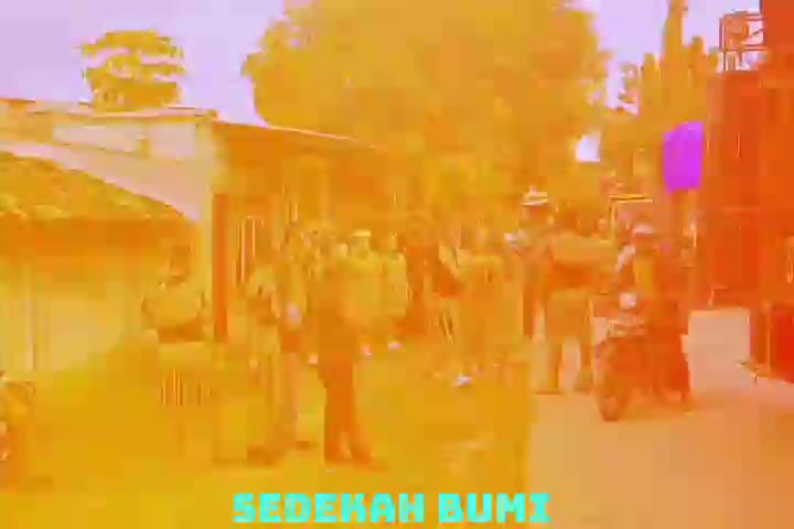 nguri-nguri kabudayan Jawi
acara Sedekah bumi desa limbe Rejo kecamatan Karangrayung kabupaten Grobogan  #budayaIndonesia #sedekahbumi  #Vir