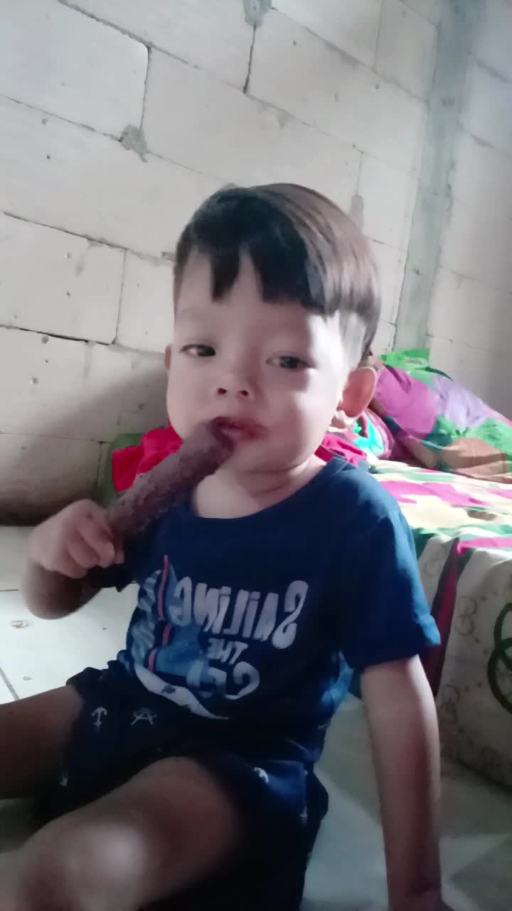 babang nauvan makan ice cream 🤤🤤

#RCTIPlus #HOTrctiplus #fypシ゚viral #trending #mahmud #mamahmudaberanaktiga 