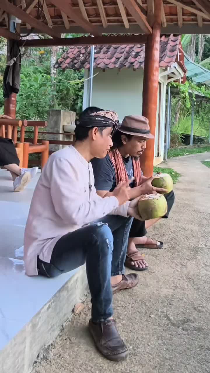 Kalapa ngora  #RCTIPlus  #komedi 