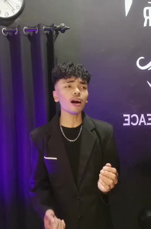 KDI 2025  Nama Gerry Hermawan (Gerry) Asal  Garut jawabarat Umur 26 thn judul lagu slow Doa suci
 #OnlineAuditionKDI2025