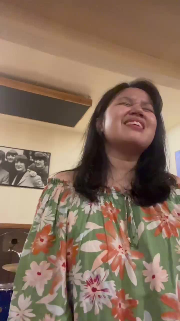 IDOL_XIII GISEL 25 BANDUNG LOVE & LET GO