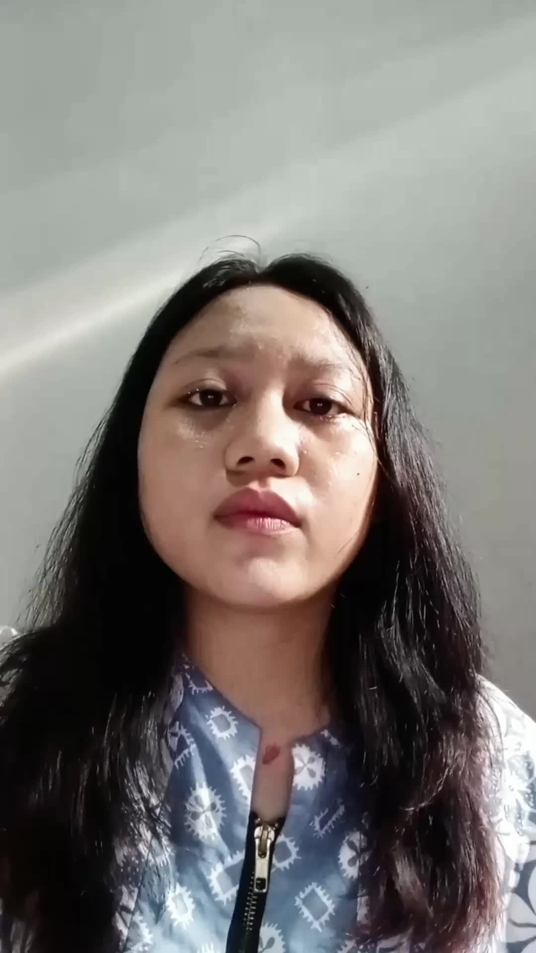 IDOL_XIV STEFANI MARCANIDYA PHILIPPUS 24 SURABAYA TUA- TUA KELADI  #indonesianidolXIV 