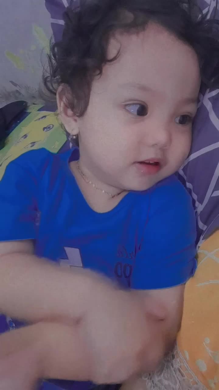 cicak di dinding versi bocil 😄☺️