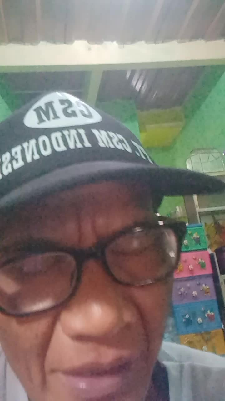 saya ingin ikut Audisi DMD..insya allah jika bakat nyanyi bisa ditrima..uangnya akan saya gunakan buat kebutuhan sekolah anak