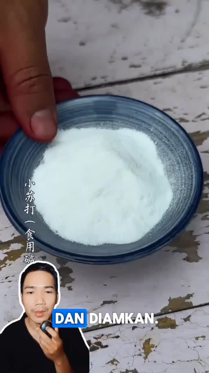 Hanya dari bunga mawar..
Jadilah lipstik berbahan alami warna merah merona #reels #videoreaction #reactionvideo #fyp #trending #viral #short