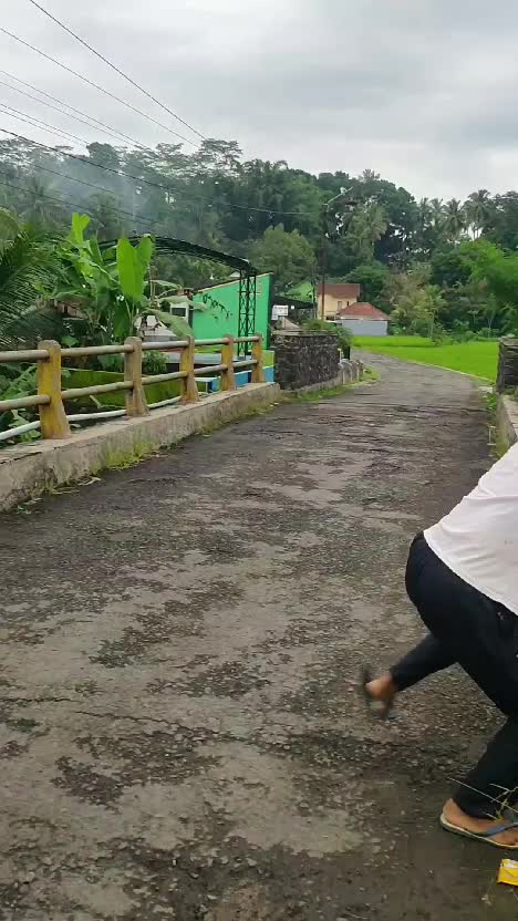 niatnya mau nyelamatin #videolucu  #komedi 