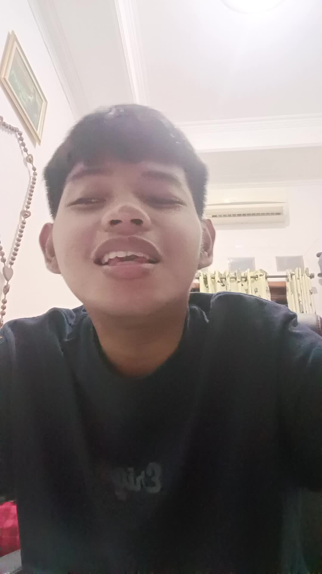 IDOL_XIII Christian Dwi Tama Putra 21 Jakarta Di Tempat Yang Jauh Pun