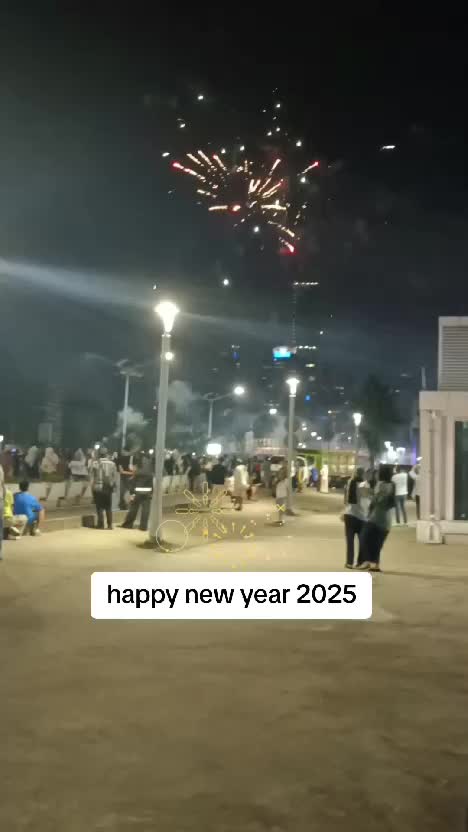 happy new year 2025

 #creator
#Happynewyear 