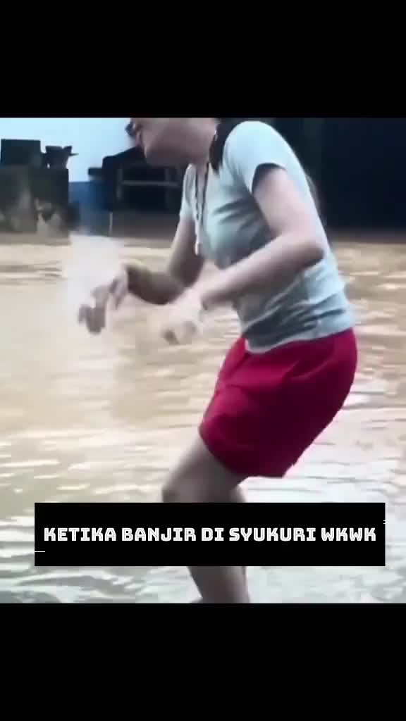 BANJIR Di SYUKURI JADI BERKAH ?? #follow #likekomen #vidiolucu #VidioViral #RCTIoke #RCTIPlus 