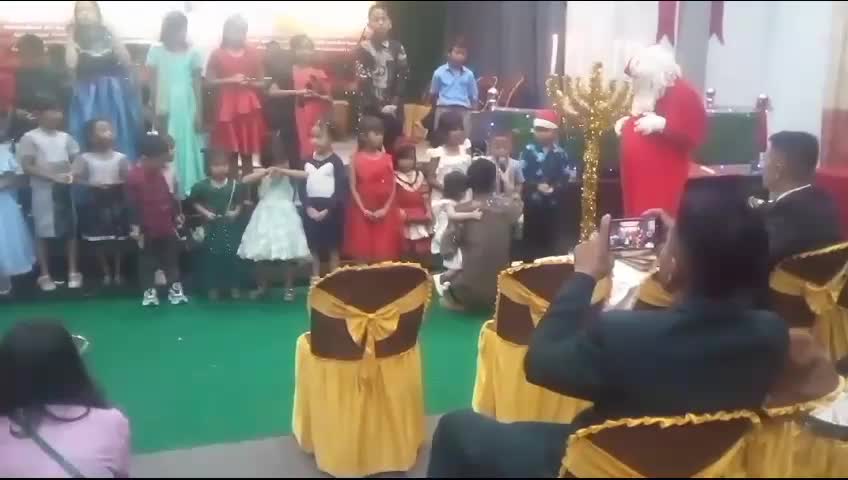 ACARA NATAL