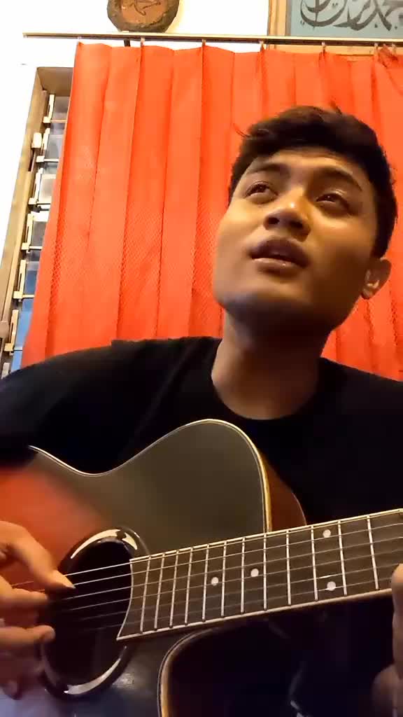 IDOL_XIII MUHAMMAD_NUR_ABDILLAH 22 MALANG VIERRA-KESEPIAN