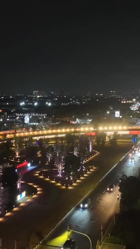 Pesona Flyover Aloha Gedangan di Malam Hari

Flyover Aloha merupakan salah satu proyek WIKA yang terletak di Sidoarjo, Jawa Timur. Proyek Fl