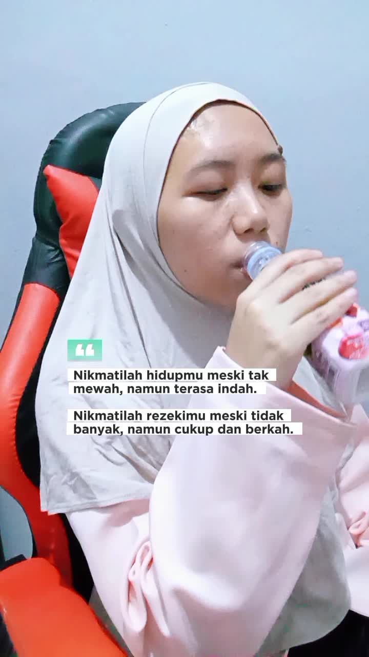 Kehidupan itu kaya roda. kadang di atas, kadang dibawah. 