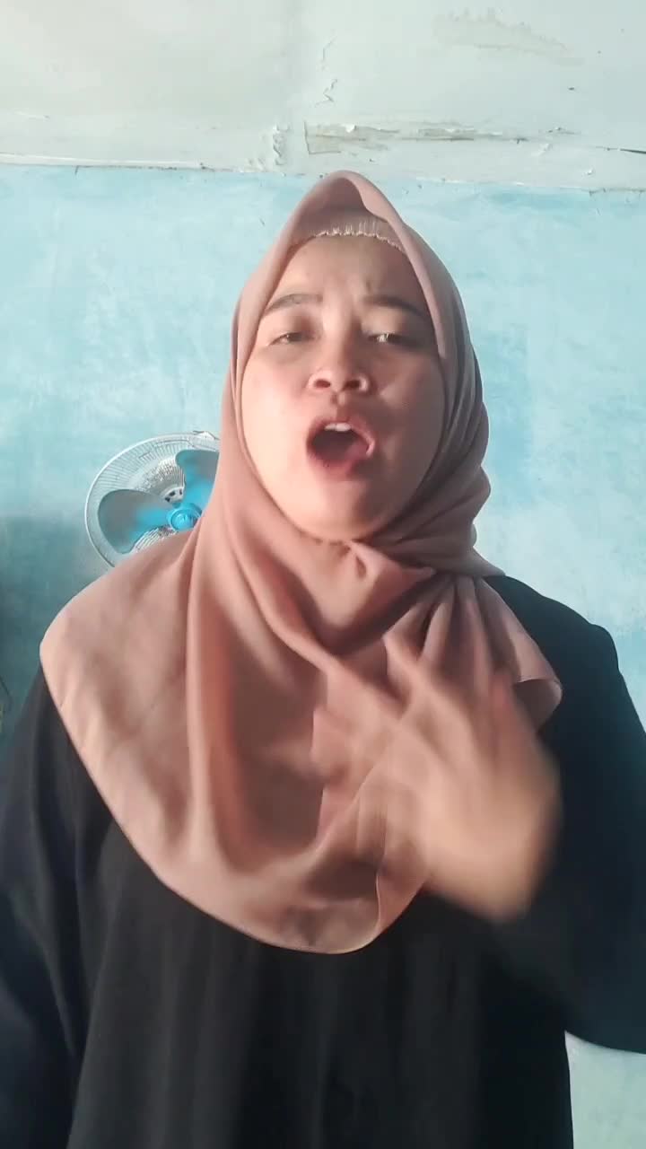 KDI2024 ErsaWidyaPutri Jakarta 24Tahun Asmara 