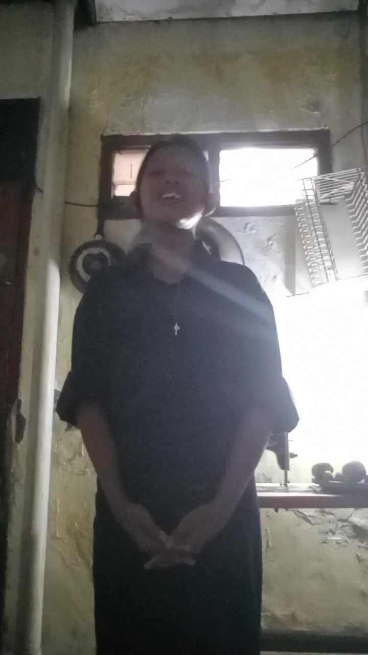 IDOL_XIII SHARON TATY BEZALEEL KARO KARO 18 TAHUN KOTA TANGERANG LAGU SAMPAI KU MENUTUP MATA 