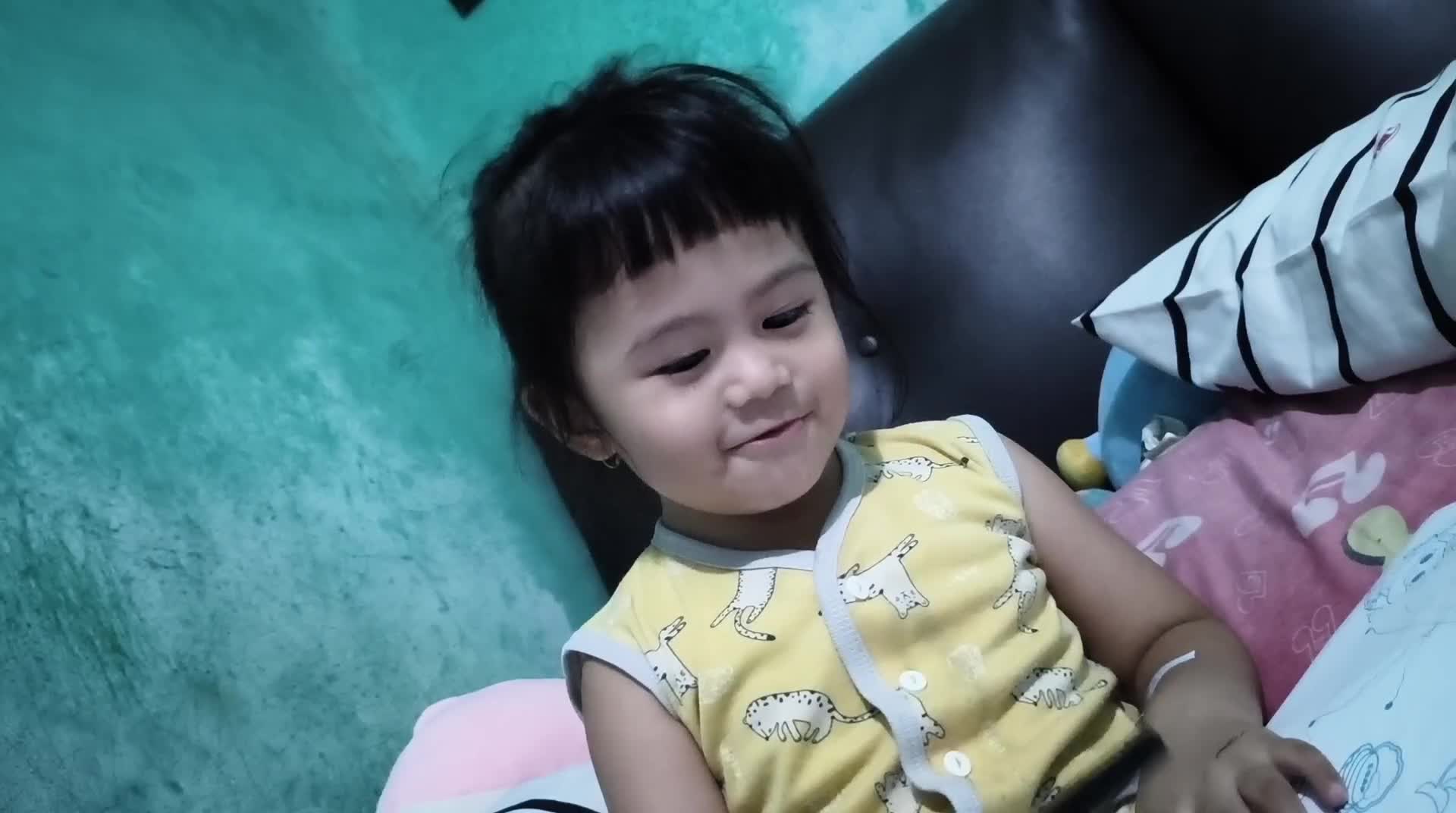 Ceisya lagi belajar ?