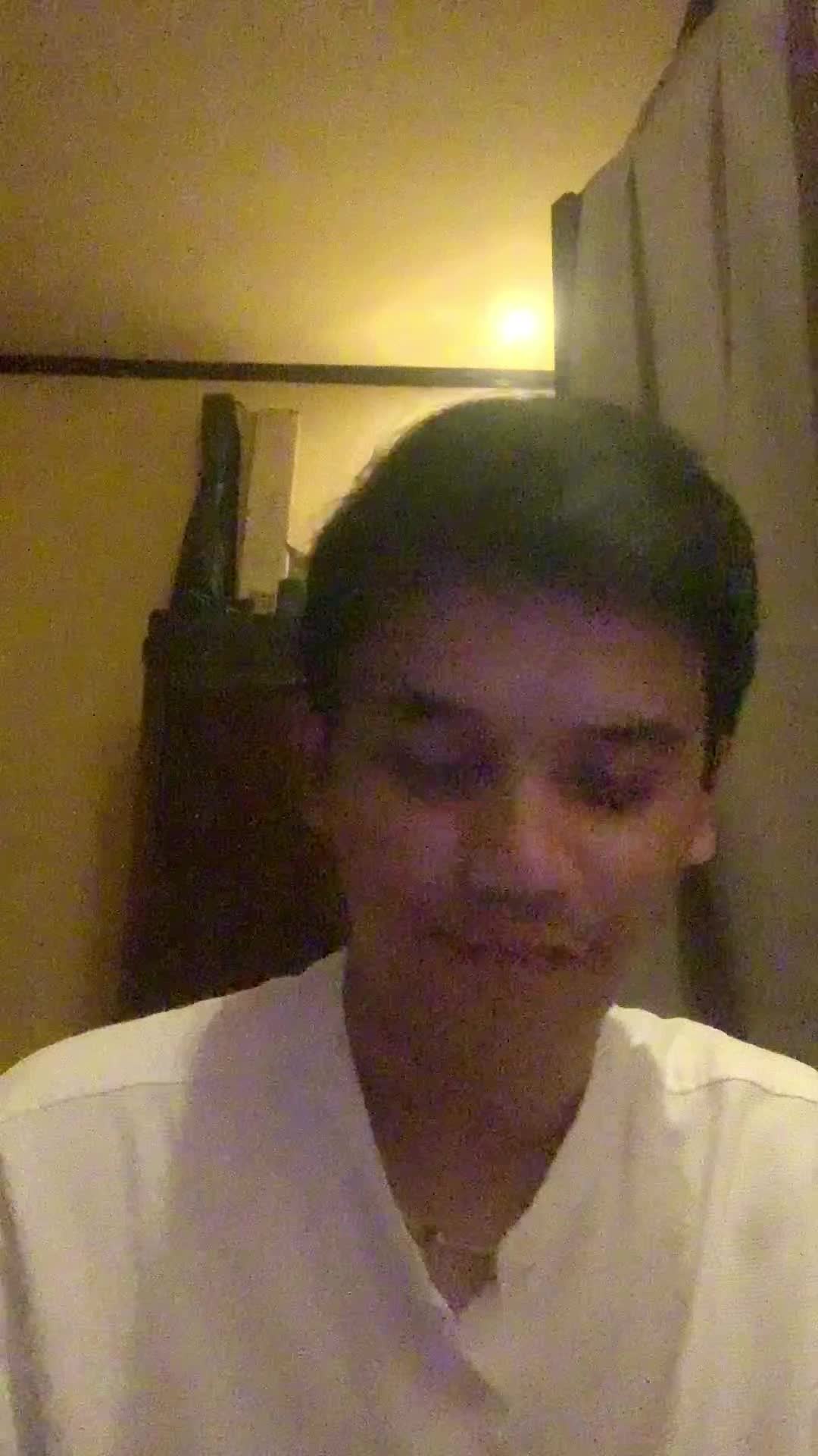 Idol_XIII Diaz frigiawan putra 27 tahun Bandung Dibalas dengan dusta