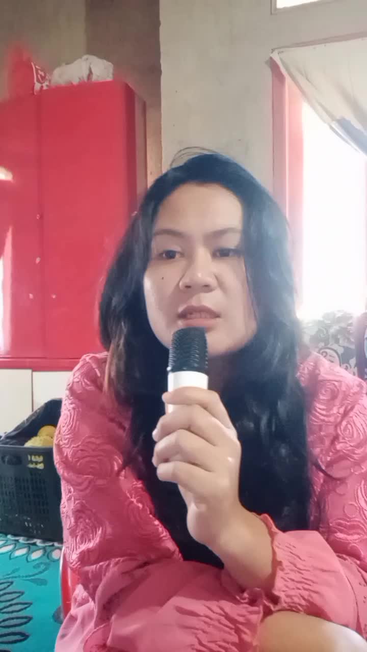 kdi 2024 dewisetiawati asal daerah Sumedang CIBUGEL umur 26 tahun judul lagu sejuta luka#online audition KDI2024