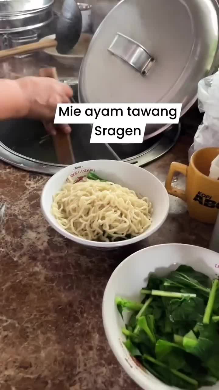 Mie ayam ceker tawang, enak dan murah harga 10k