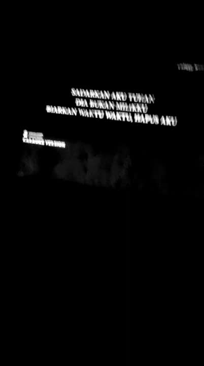 lagi nidji bend, hapus aku, candu banget ama lirik bagian sini😁 # nidji bend