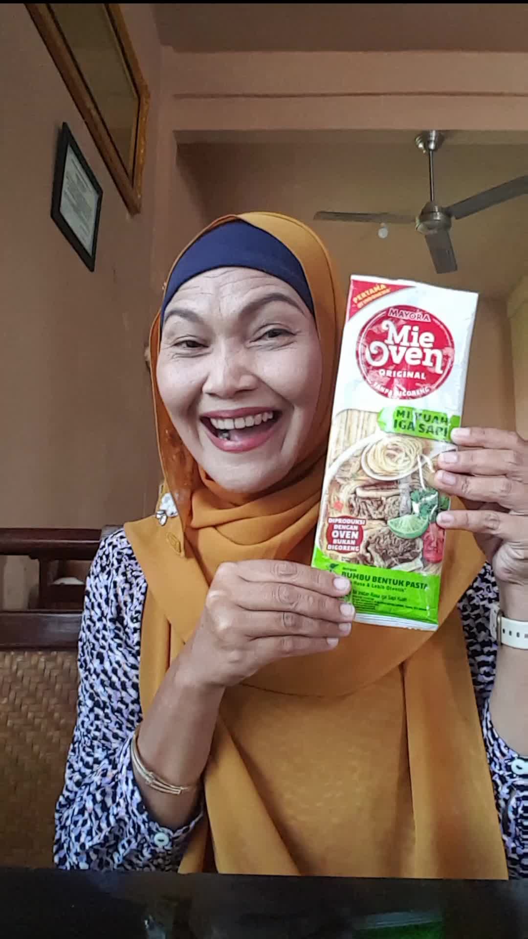 28 JAN 2024_ATY With Mie Oven Original  Mi Kuah Rasa Iga Sapi_ PT Mayora /PT Delifood Sentosa