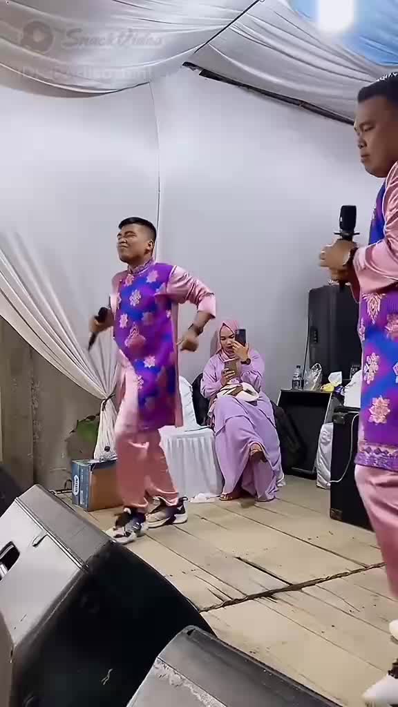 paling top selalu berdua