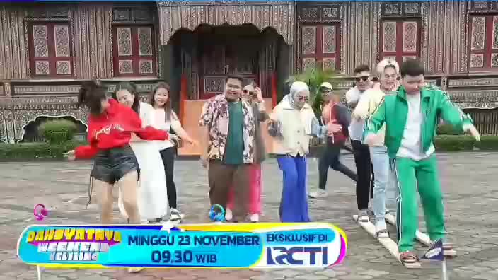 Minggu ini Dahsyatnya Weekend keliling akan berkurang ke  TMII😍 kita kita mereka akan ngapain aja ya? 

Bintang Tamu TerDSyat siap banget pa
