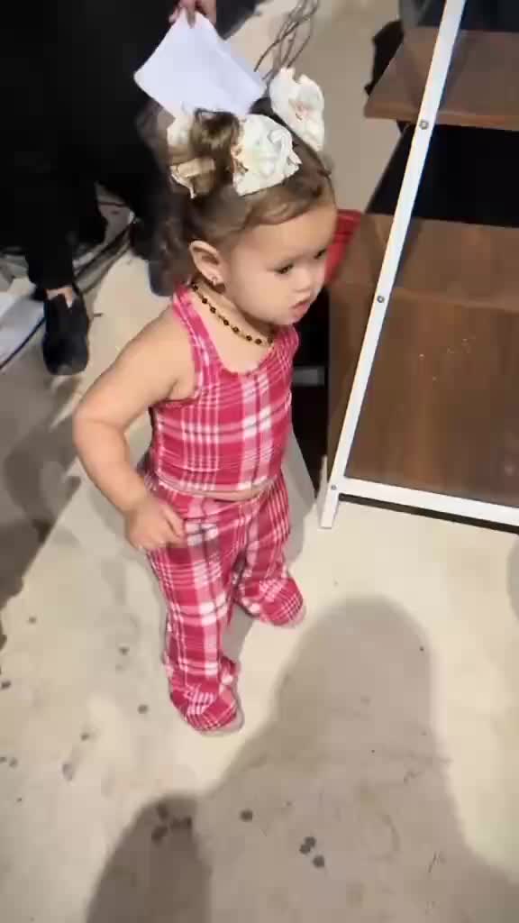 briella Dengan proyeknya
 #trending
 #viral
 #briella
