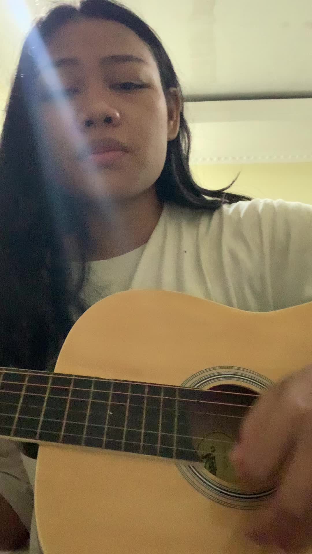 IDOL_XIII Vani 23 tahun Medan (Elliot James Reay - I Think They Call This Love)