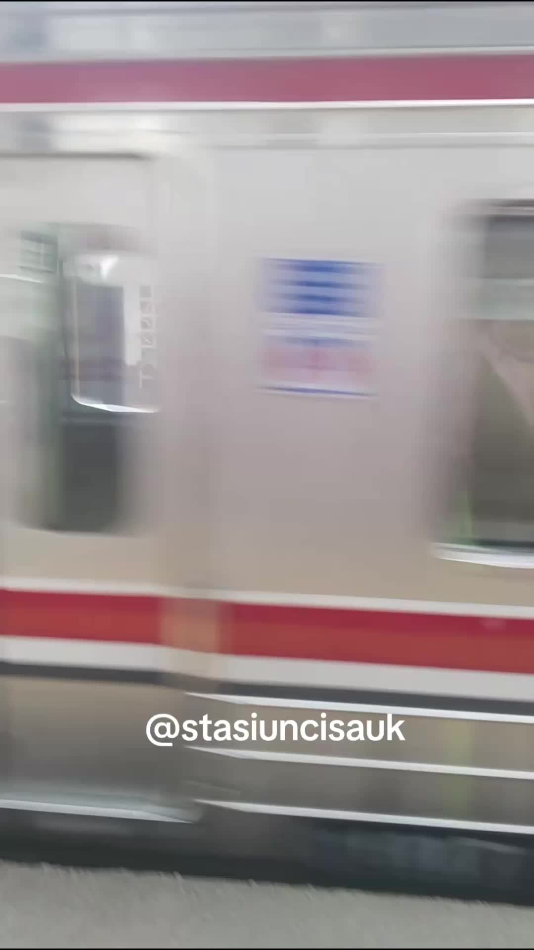 
  dari stasiun jurangmangu menuju cisauk. 
naik krl lanjut bus intermoda gratis bisa sampai ice BSD 

ga punya kartu krl bisa pake gopay. 

