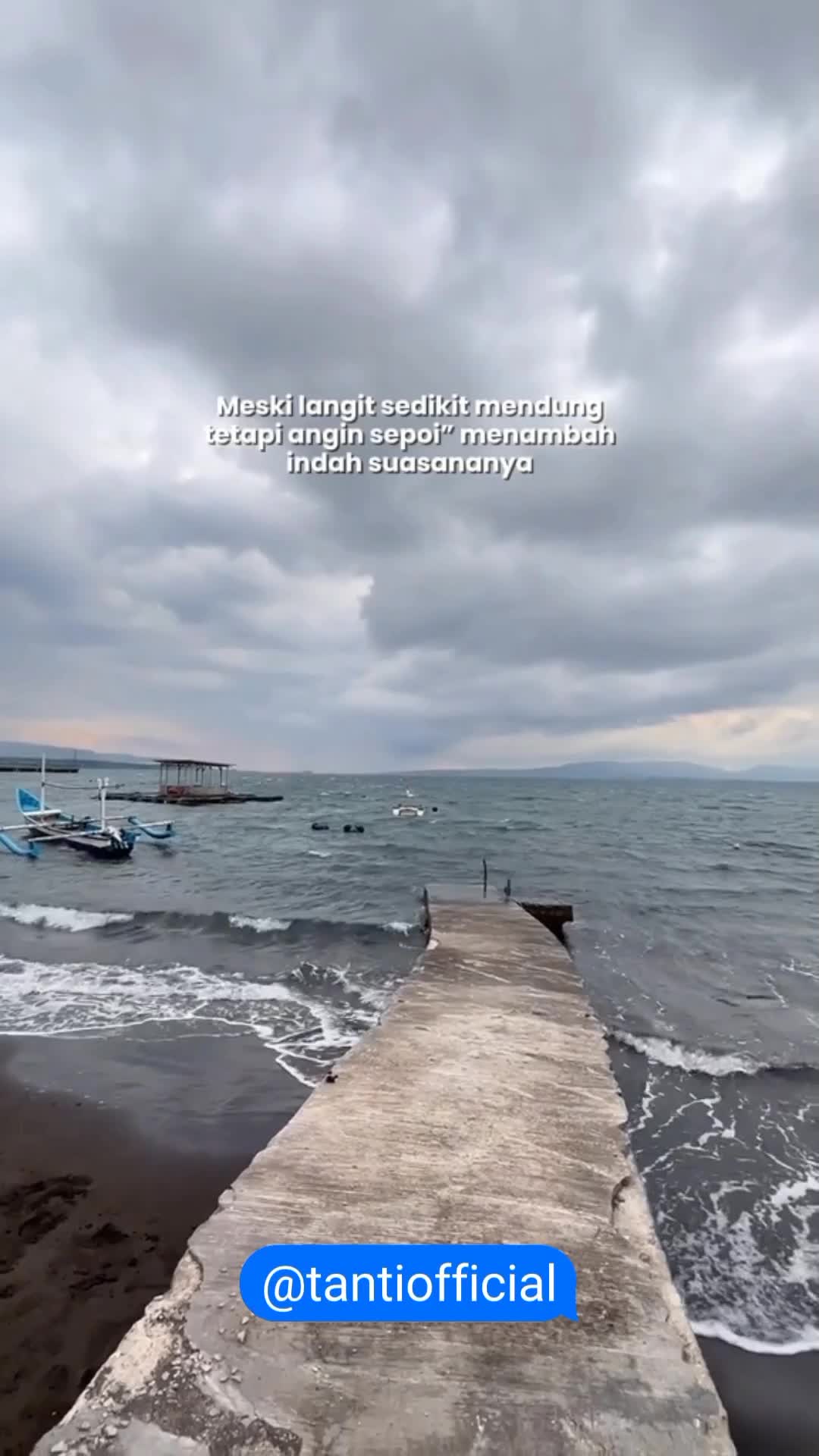 explore palebuhan rakyat Banyuwangi 🥰🙄 #bwi #banyuwangi #explore #vlog #riview 