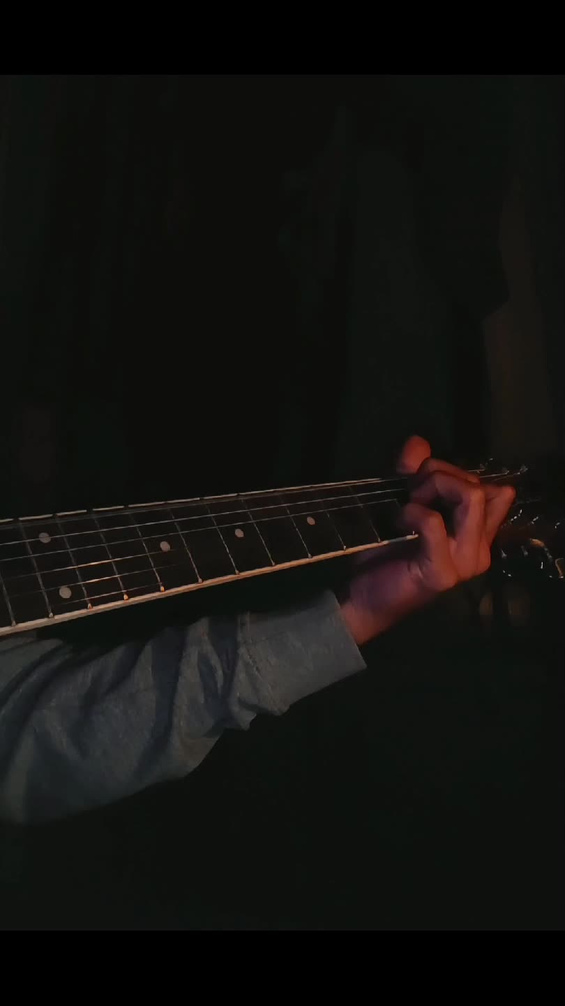 Ga bisa tidur kalo blm dengerin payduh 

 #payungteduh #intro #covergitar  #gitarakustik #legend 