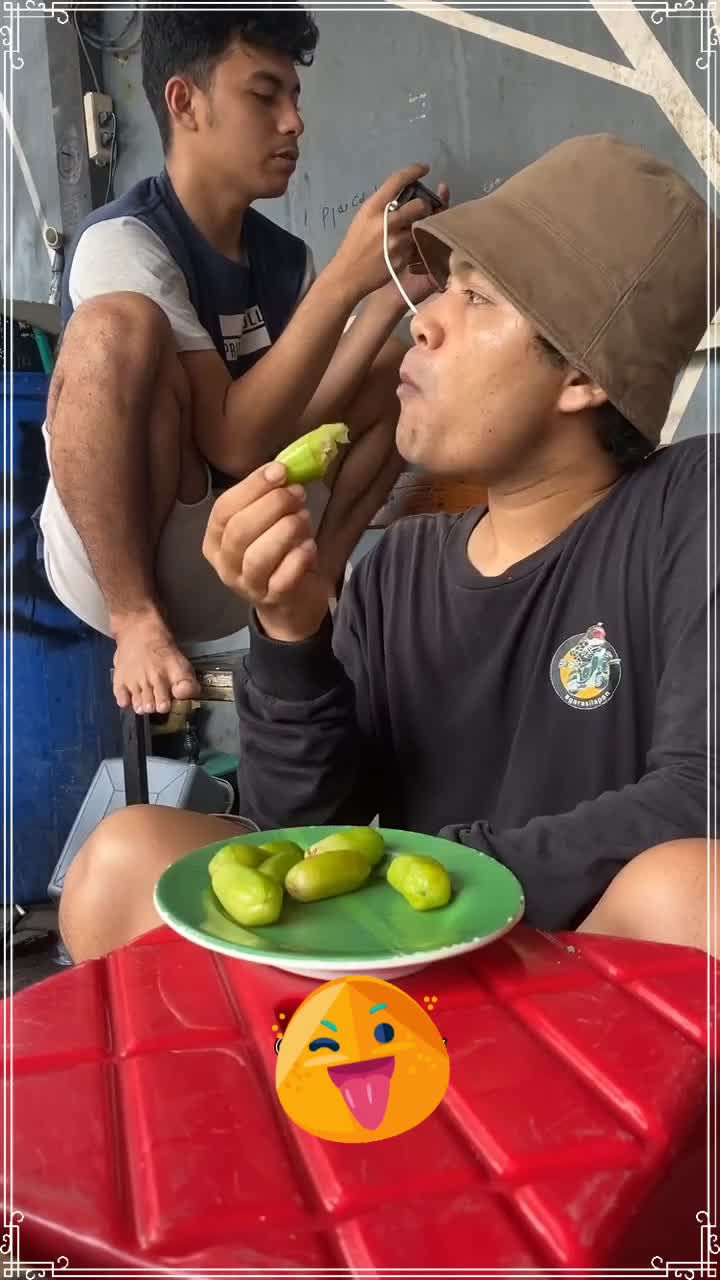 Anggur braziL! Uda pada nyobain belom bebz 😂😂  #RCTIPlus  #HOTrctiplus  #fypシ゚viral  #humorchallenge  #kontenlucu 