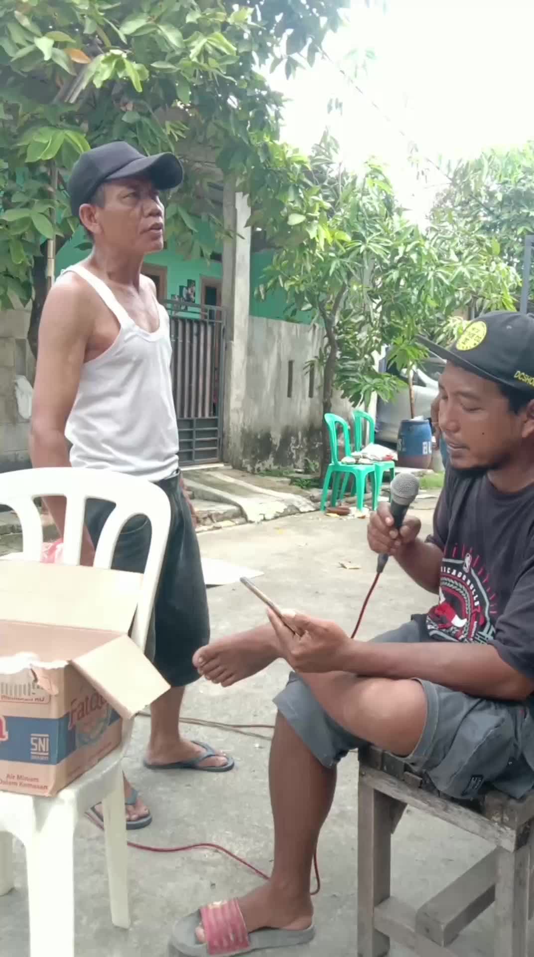 Bahagia gak harus mahal