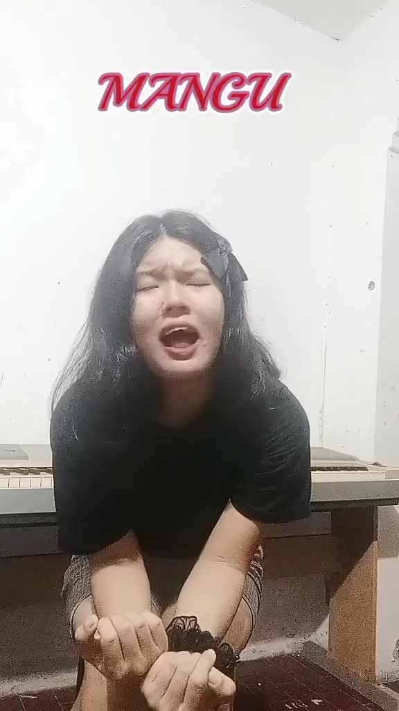 IDOL_XIV MIURA 22 TAHUN BOGOR MANGU