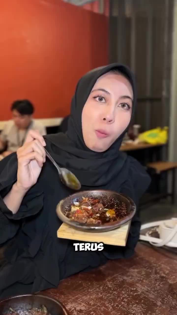 Iga si Kembar
#Fyp #masakanenak #reviewmasakan #kulinerviralbogor #kulinerbogor #bogor #bogorhits #rekomendasikuliner #food #lovekuliner #sh